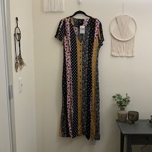 Bohemian pattern midi dress!
